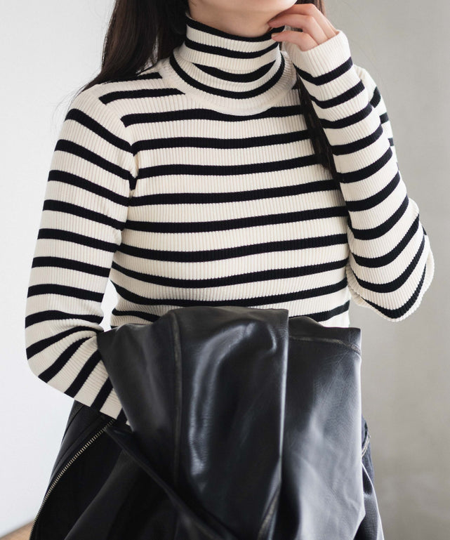 ホワイトボーダー　モデル:155cm M着用