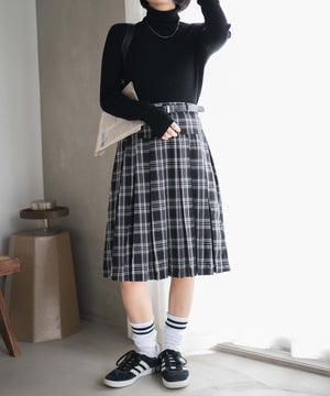 ブラック　モデル:155cm M着用