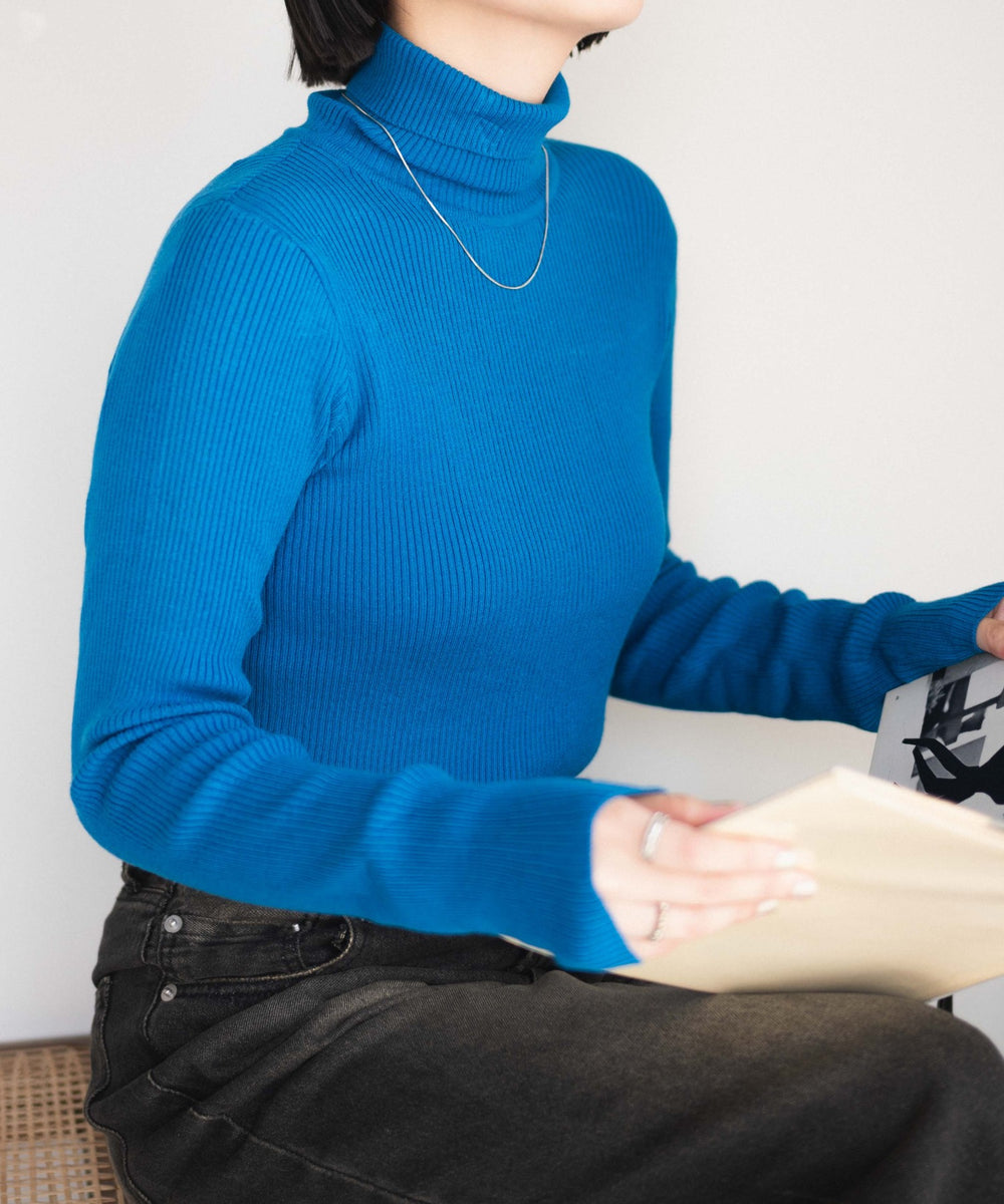 ブルー　モデル:155cm M着用