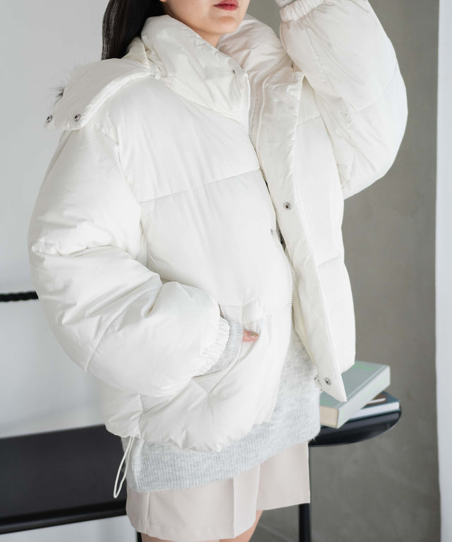 ホワイト 　モデル:155cm M着用