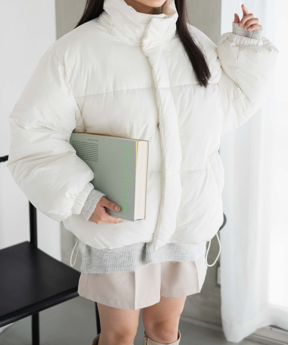 ホワイト 　モデル:155cm M着用