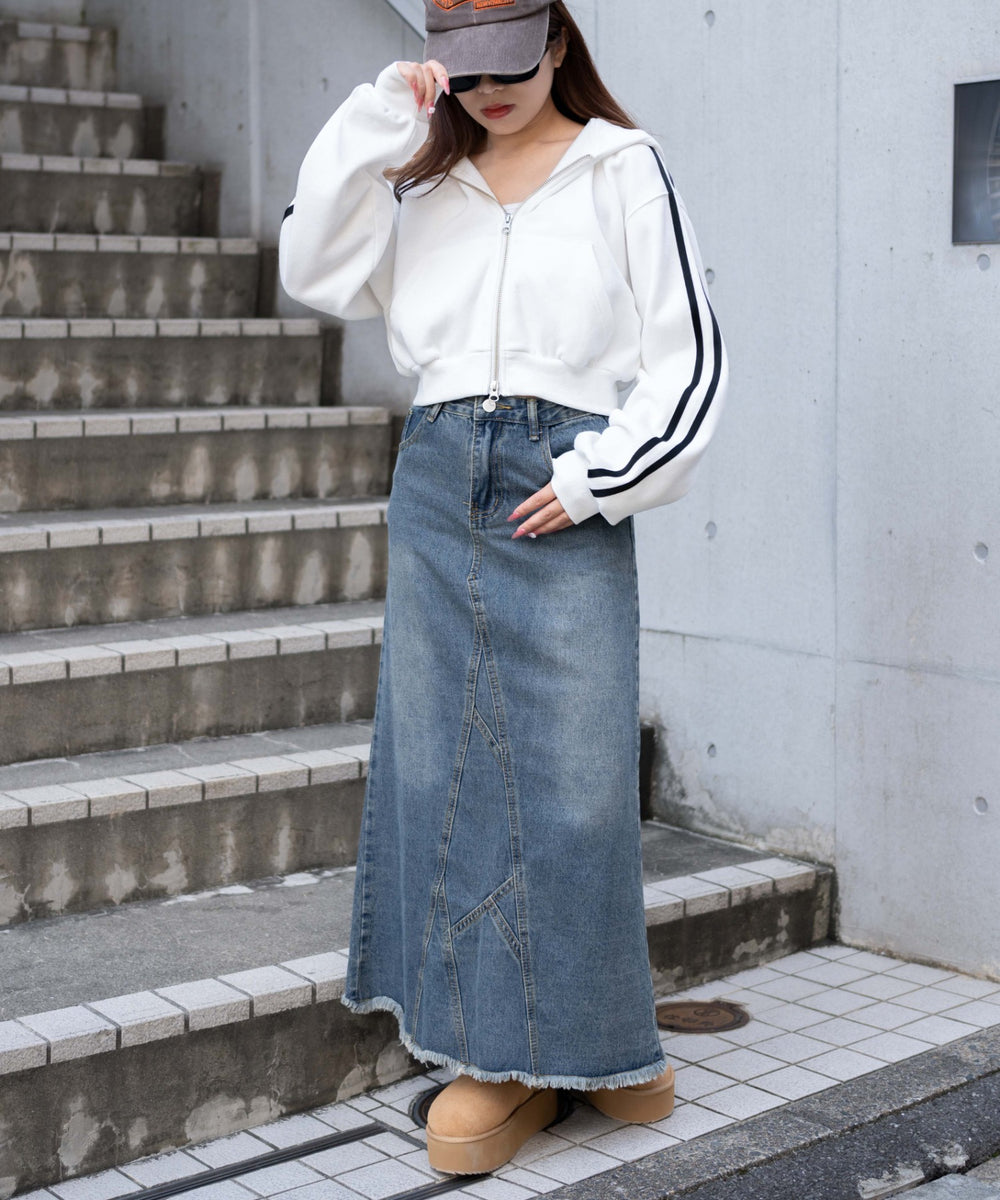 ホワイトソノタ(ホワイト袖ライン)　モデル:155cm F着用