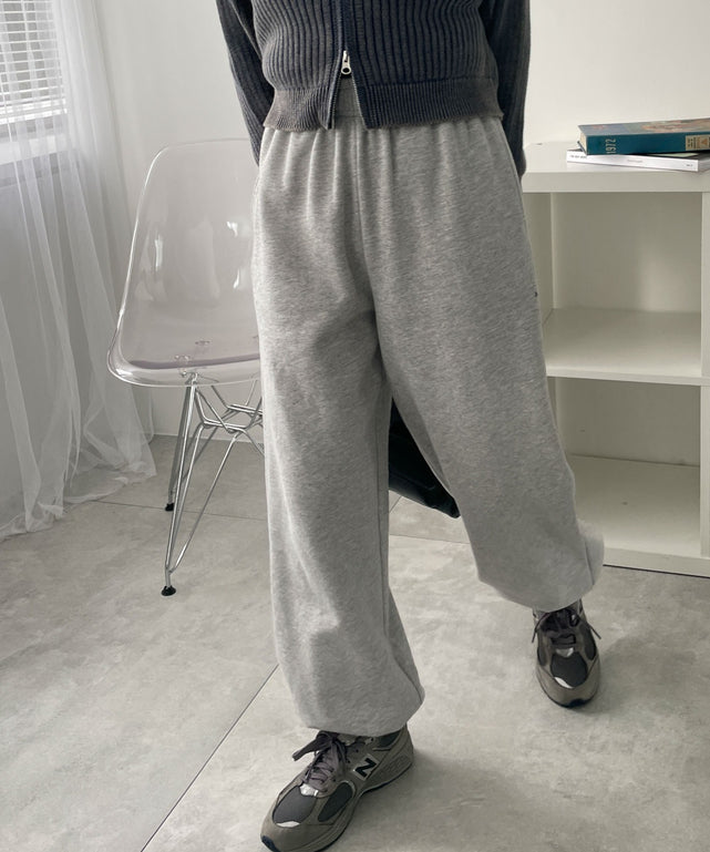 杢グレー　モデル:155cm M着用