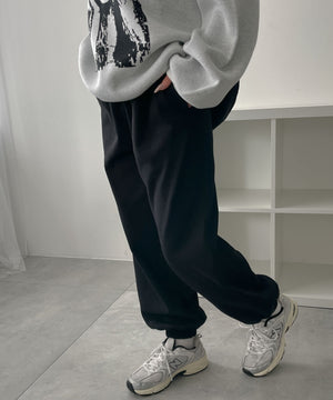 ブラック　モデル:155cm M着用