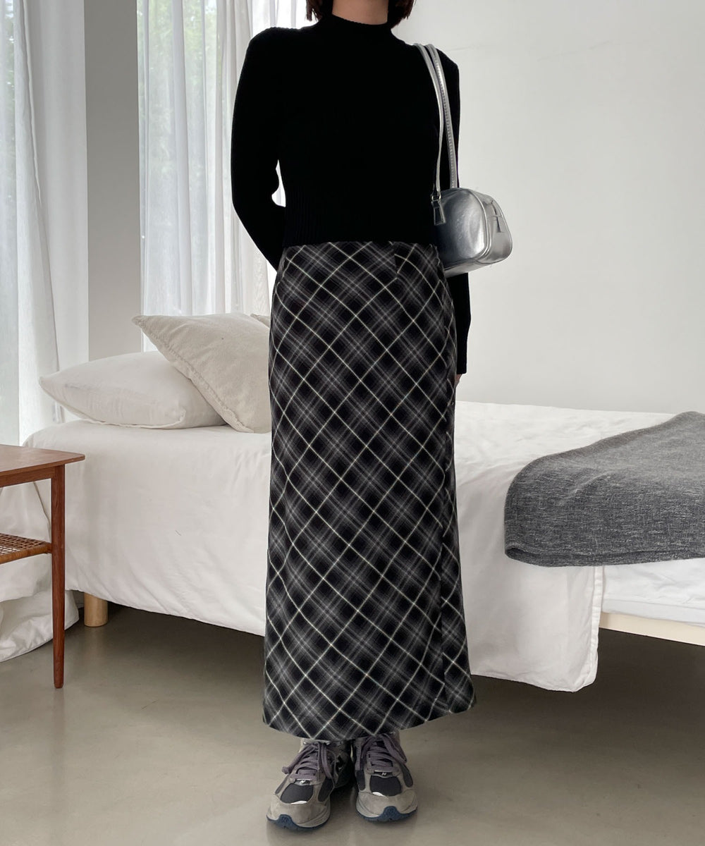 ブラック　モデル:155cm F着用