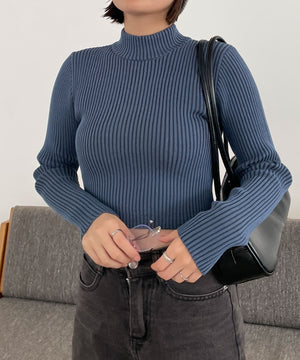 ブルー　モデル:155cm F着用