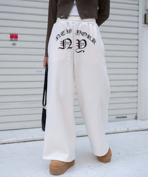 ホワイトアイボリー　モデル:155cm F着用