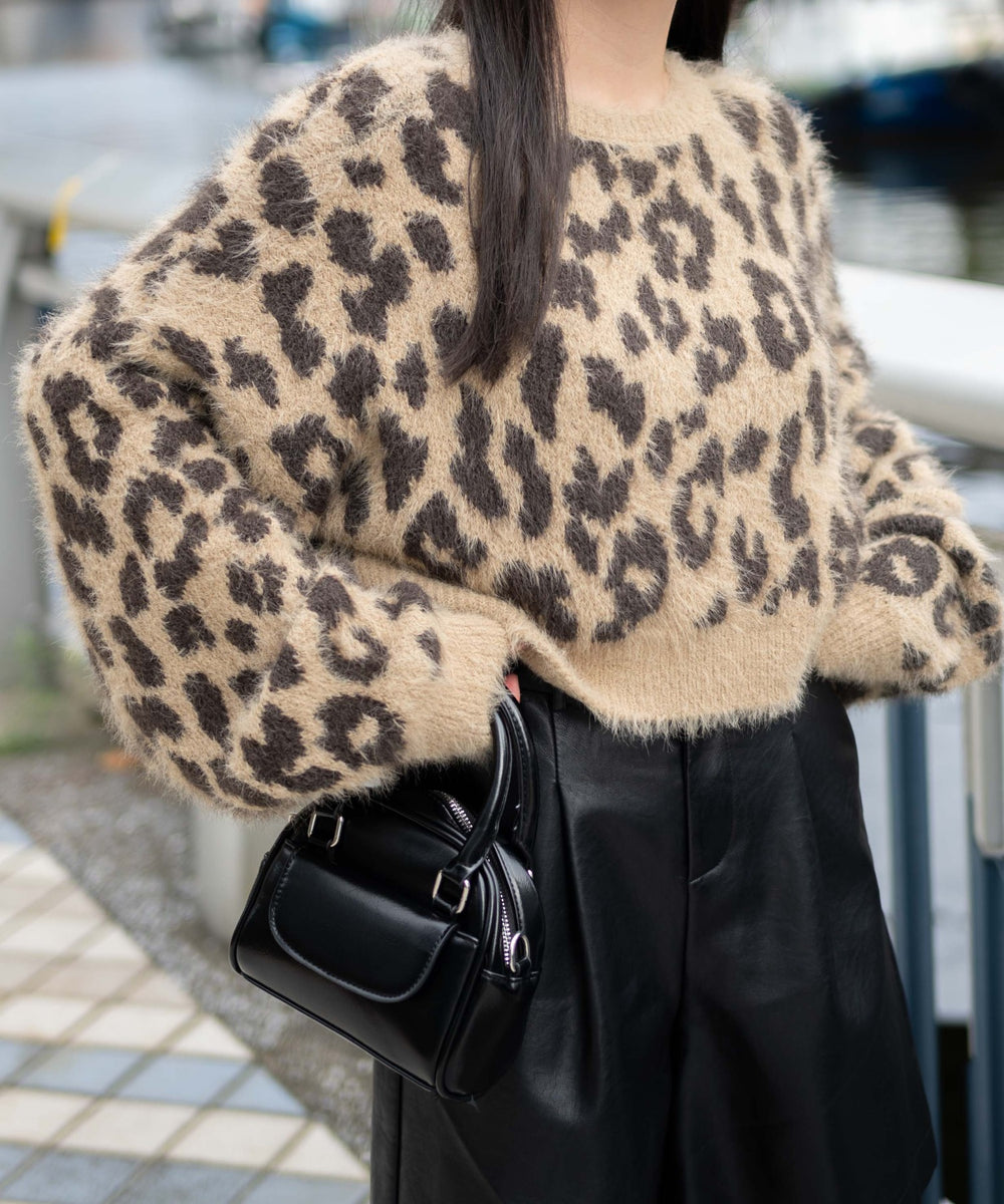 ベージュ　モデル:155cm F着用