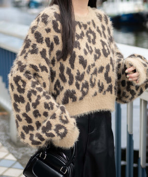 ベージュ　モデル:155cm F着用