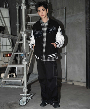 ブラック モデル：180cm L着用