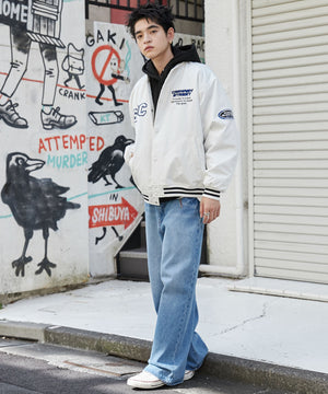 ホワイト 　モデル:180cm L着用