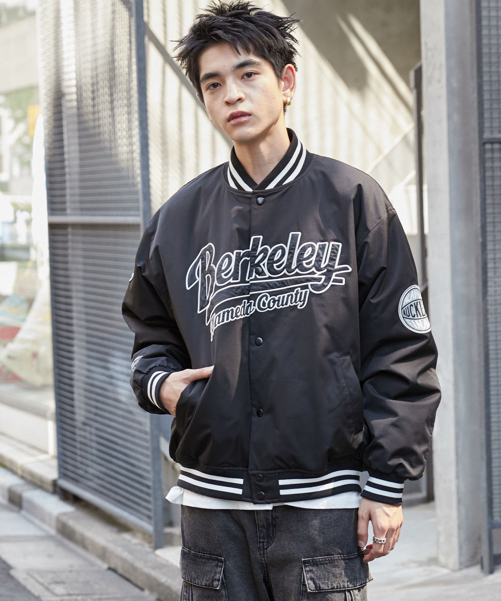 ブラック 　モデル:180cm L着用