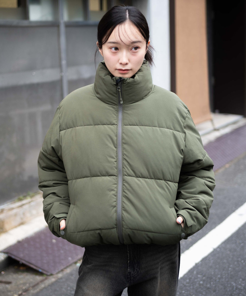 カーキ  モデル：161cm S着用