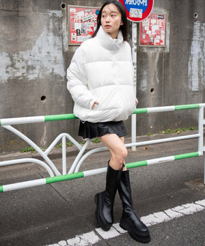 ホワイト  モデル：161cm S着用