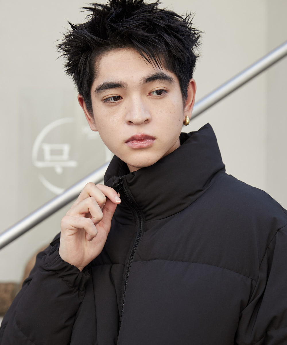 ブラック モデル：180cm L着用