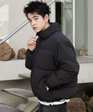 ブラック モデル：180cm L着用