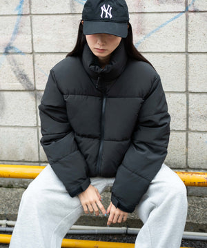 ブラック モデル：161cm S着用