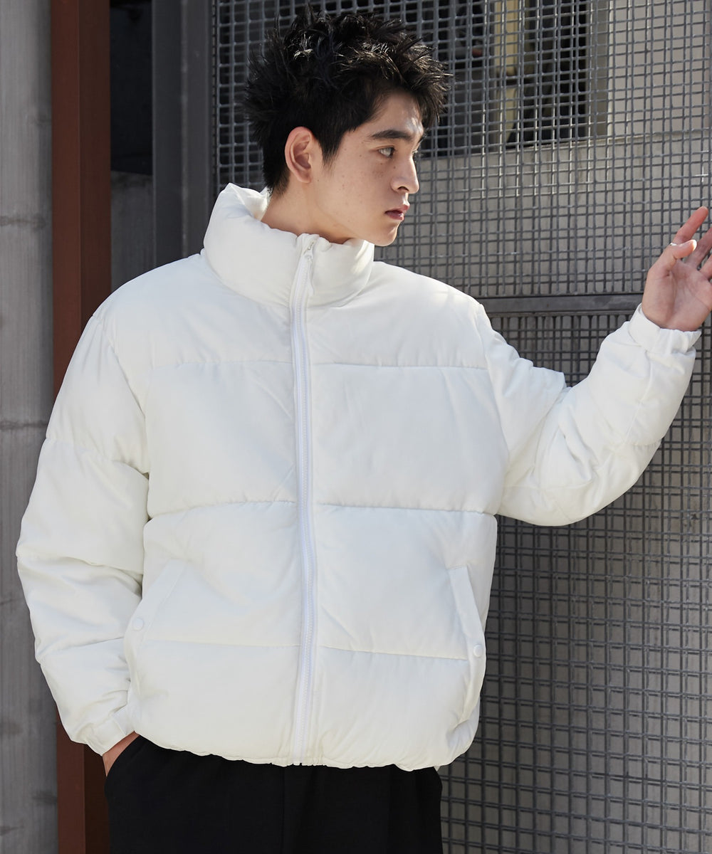 ホワイト モデル：180cm L着用