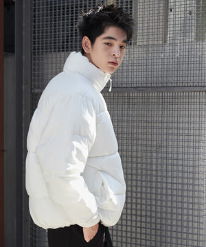 ホワイト モデル：180cm L着用