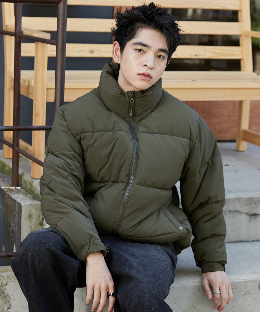 カーキ モデル：180cm L着用