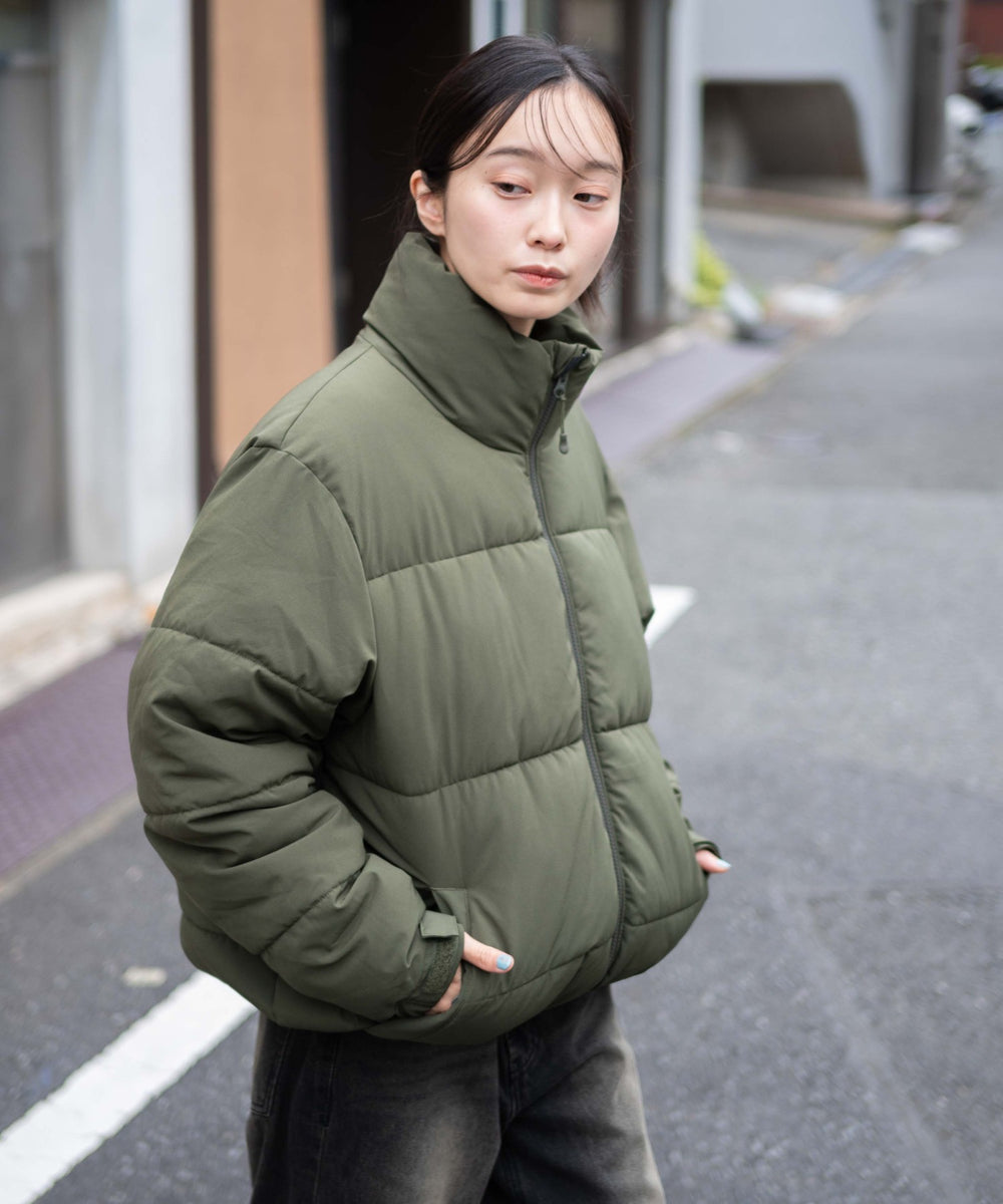 カーキ  モデル：161cm S着用