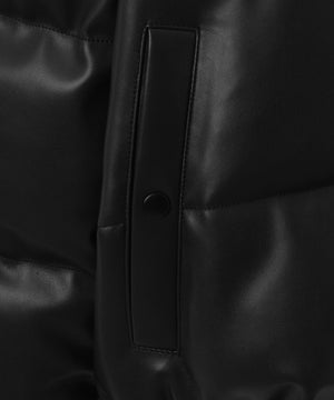 ブラック モデル：180cm L着用