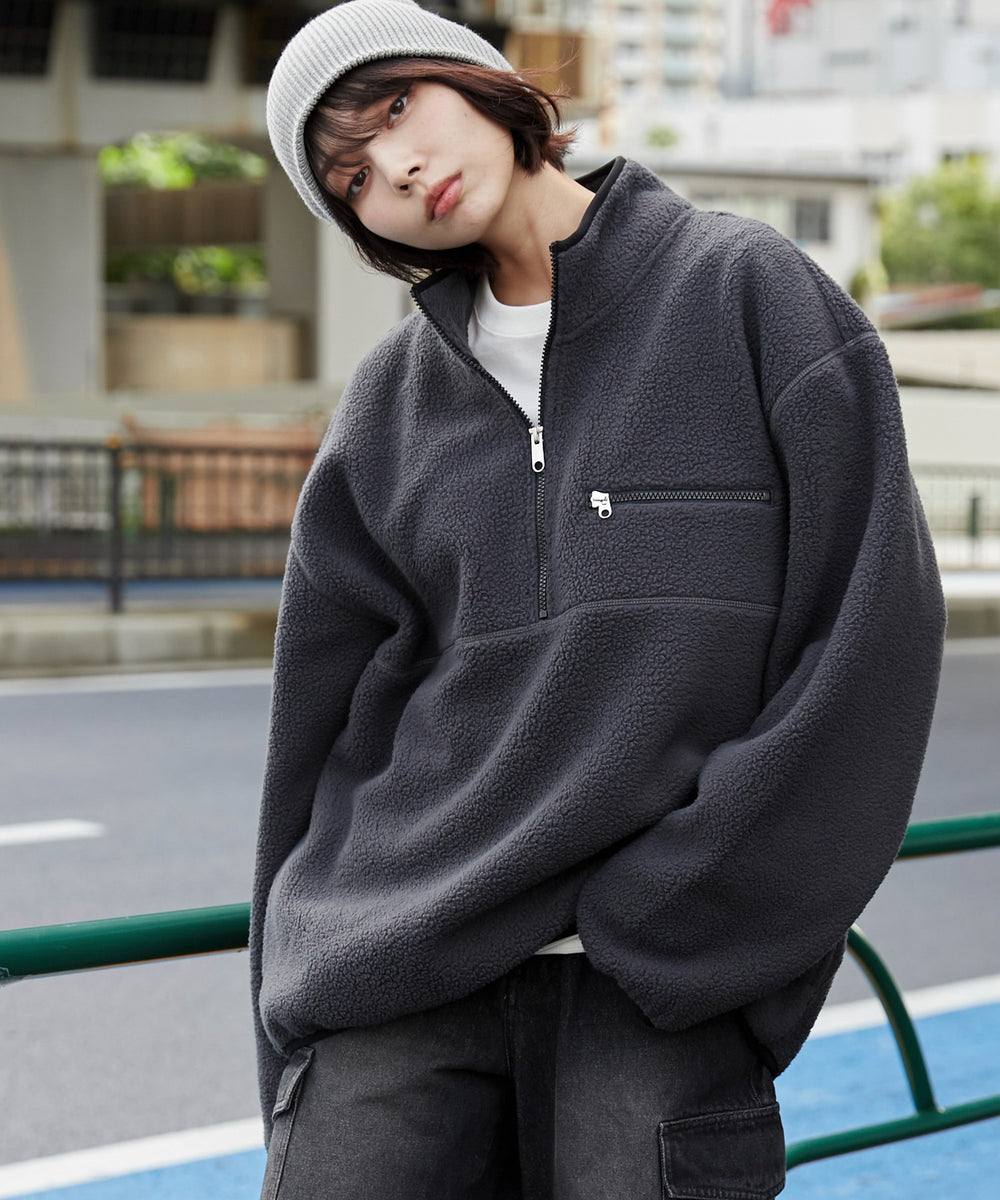 Dグレー モデル：160cm L着用