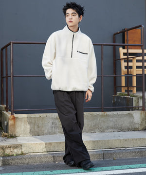 オフホワイト　モデル:180cm L着用