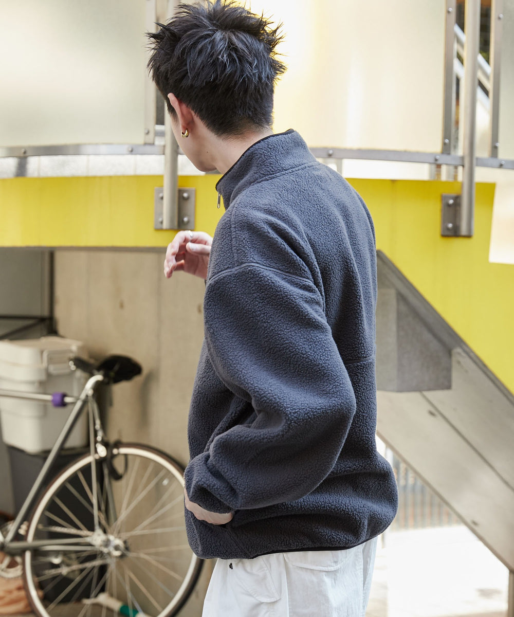 Dグレー　モデル:180cm L着用