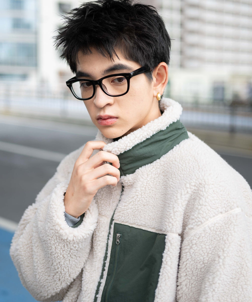 ベージュ モデル：180cm L着用