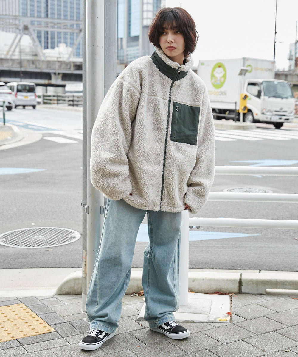 ベージュ モデル：160cm L着用