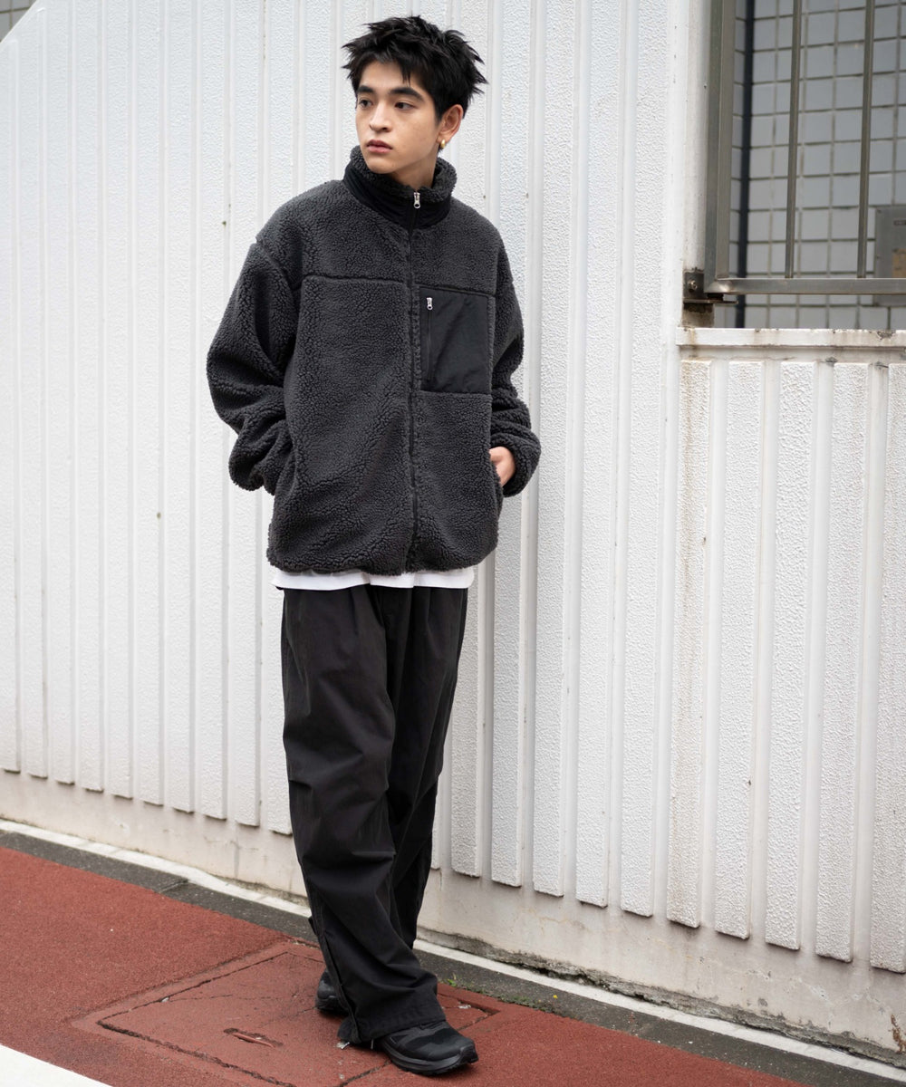 Dグレー モデル：180cm L着用