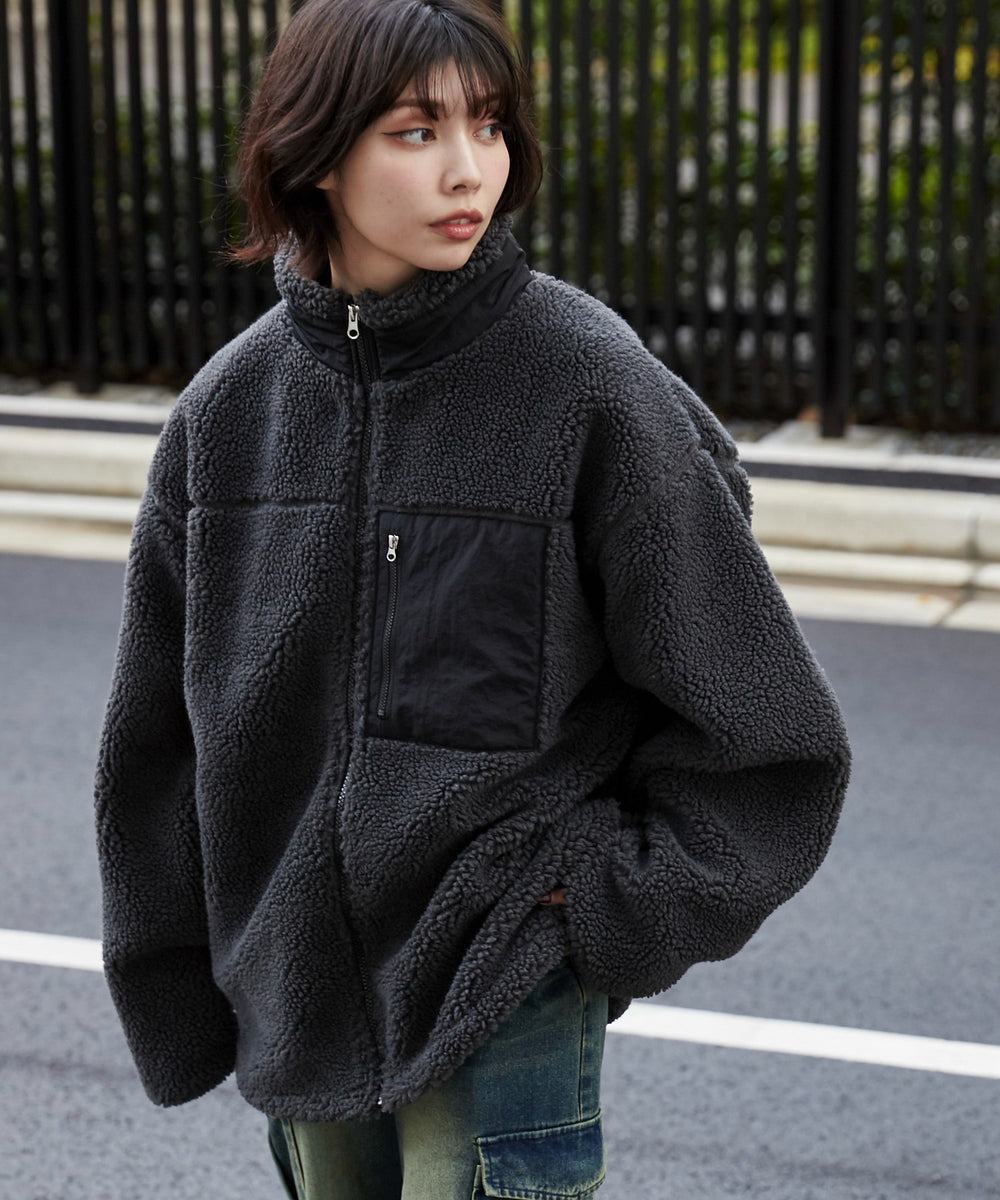 Dグレー モデル：160cm L着用