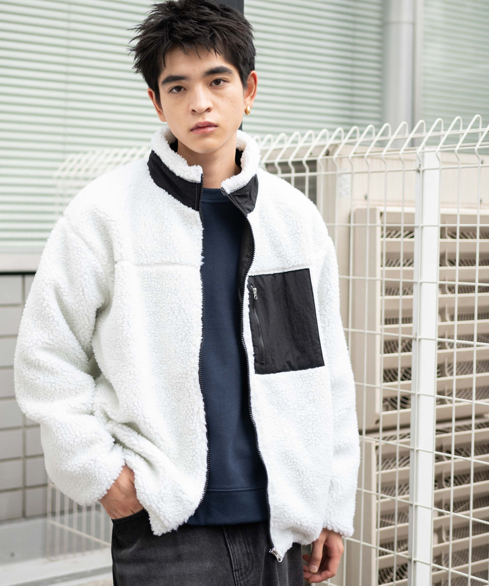 オフホワイト モデル：180cm L着用