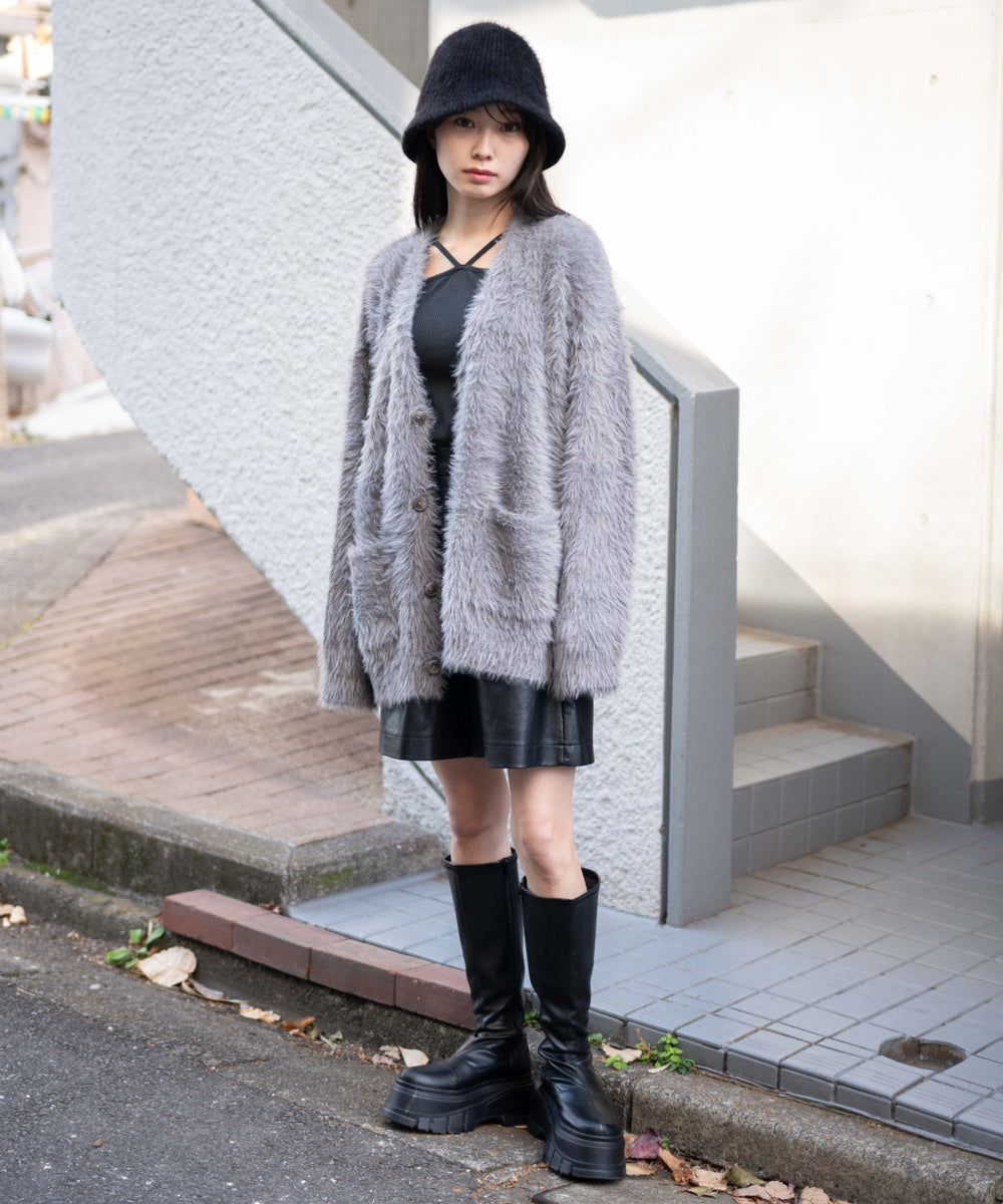 グレー モデル：161cm L着用