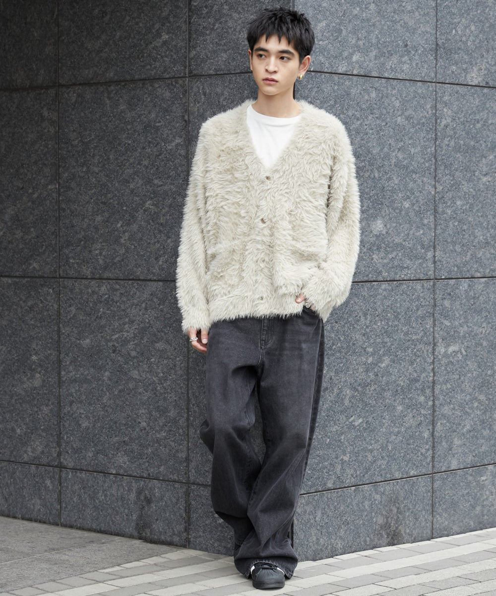 オフホワイト モデル：180cm L着用