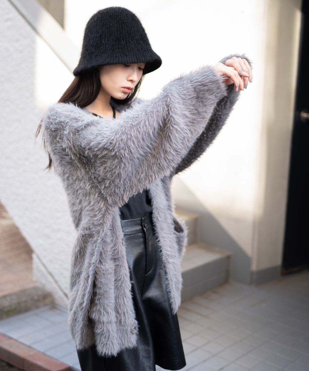 グレー モデル：161cm L着用