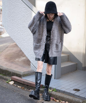 グレー モデル：161cm L着用