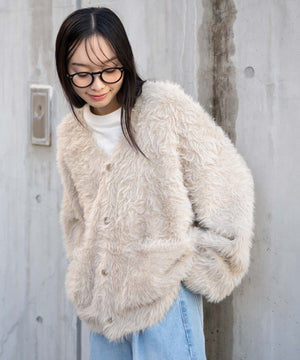 オフホワイト モデル：161cm L着用