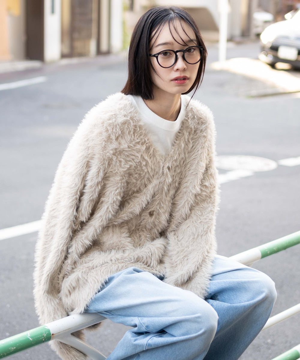 オフホワイト モデル：161cm L着用