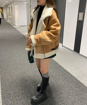 ベージュ　モデル:155cm F着用