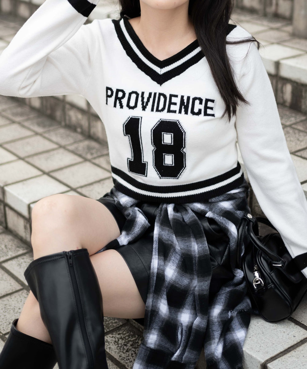 ホワイト 　モデル:155cm F着用