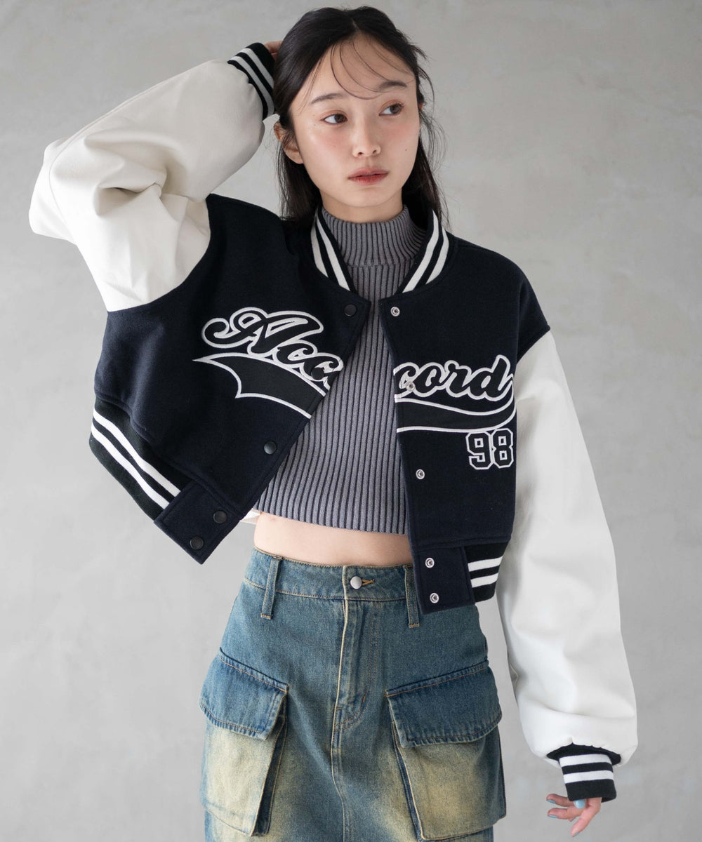 ブラック　モデル:161cm F着用