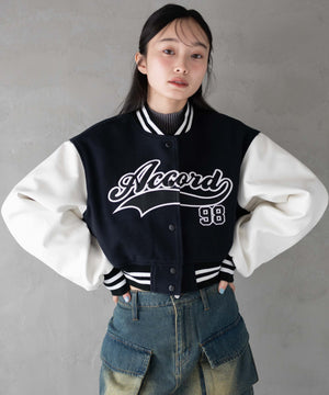 ブラック　モデル:161cm F着用