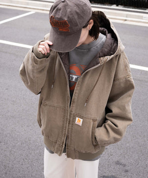 ベージュ モデル：155cm F着用