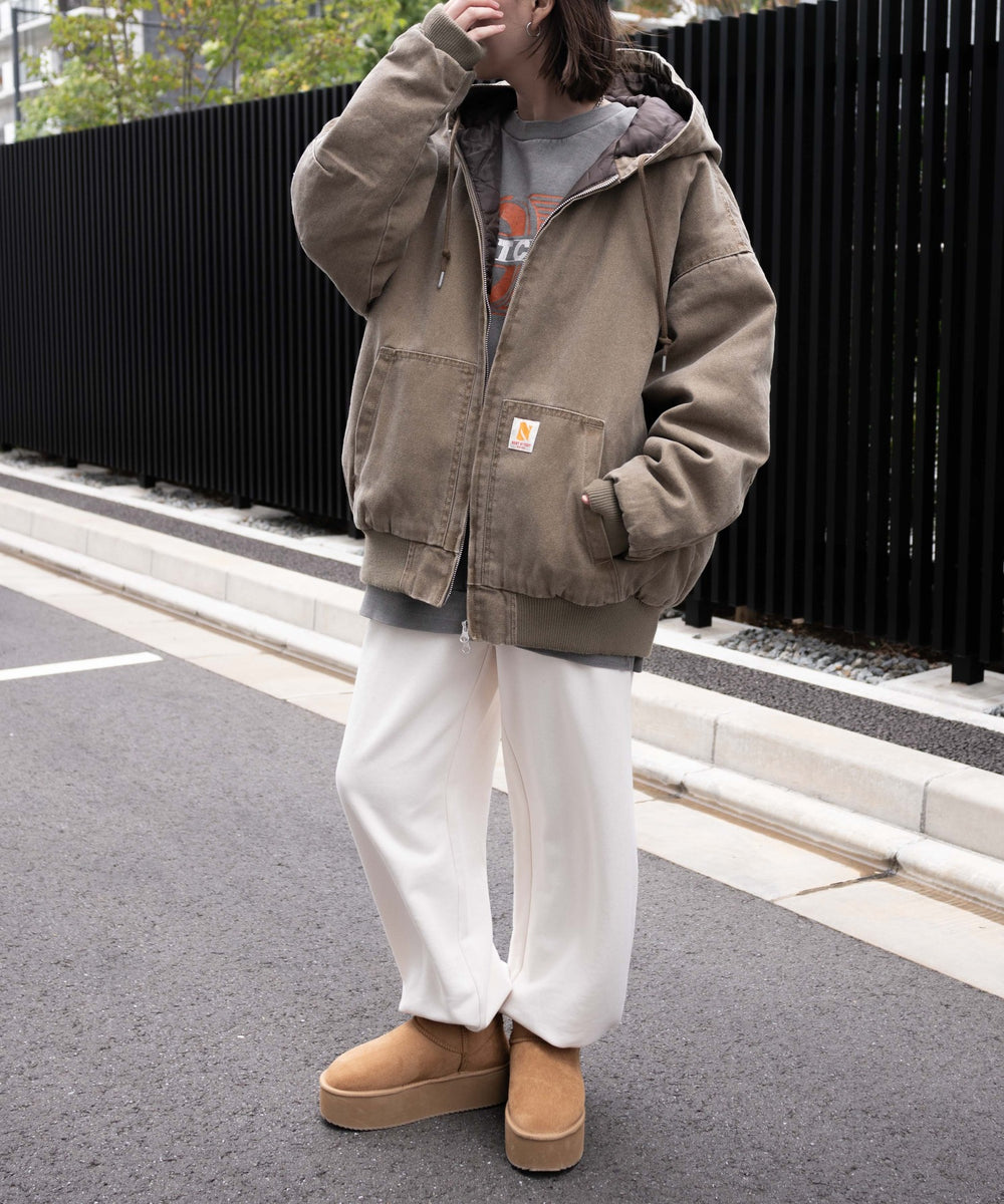 ベージュ モデル：155cm F着用