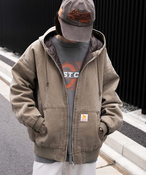 ベージュ モデル：155cm F着用