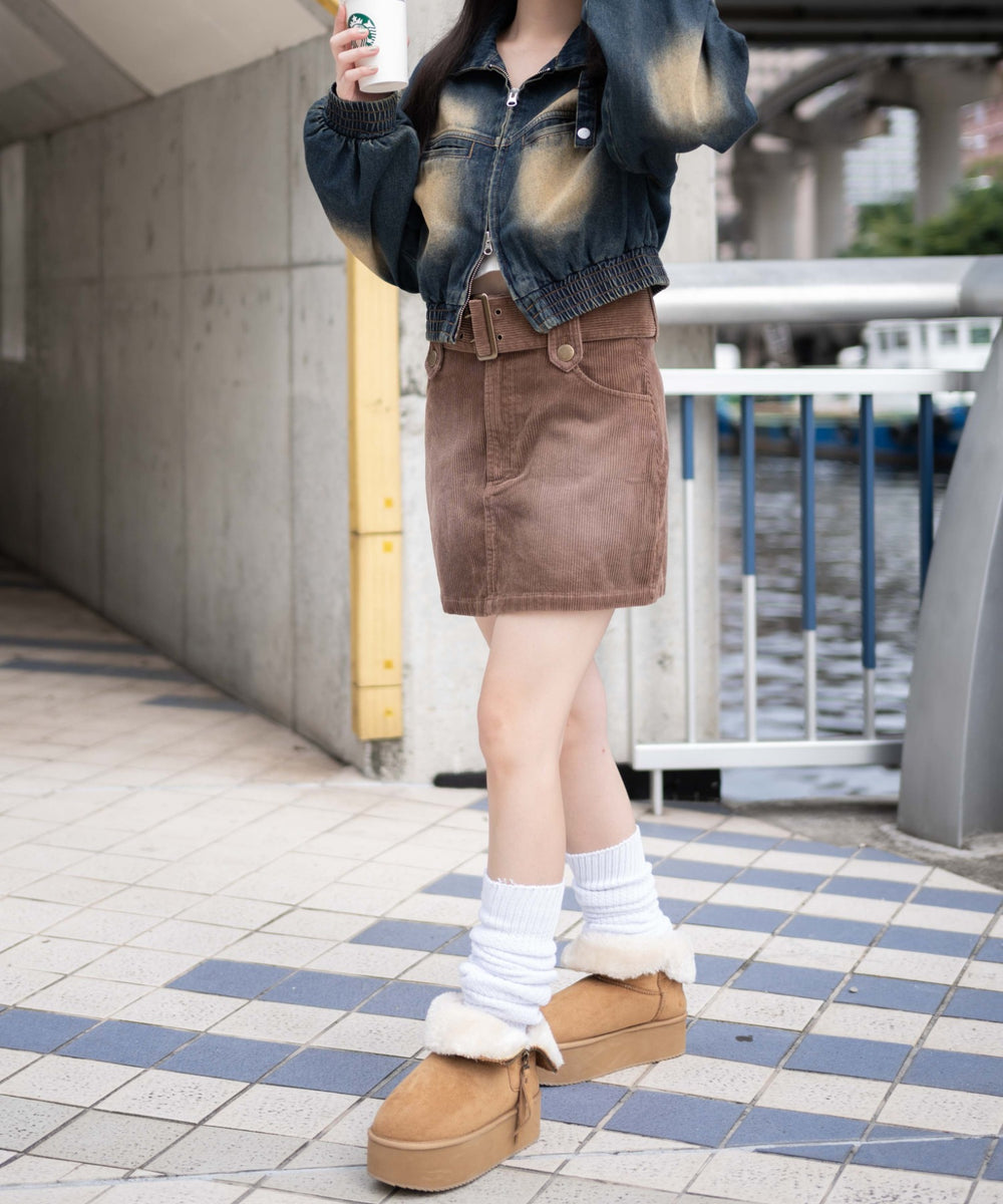 ベージュ　モデル:155cm F着用