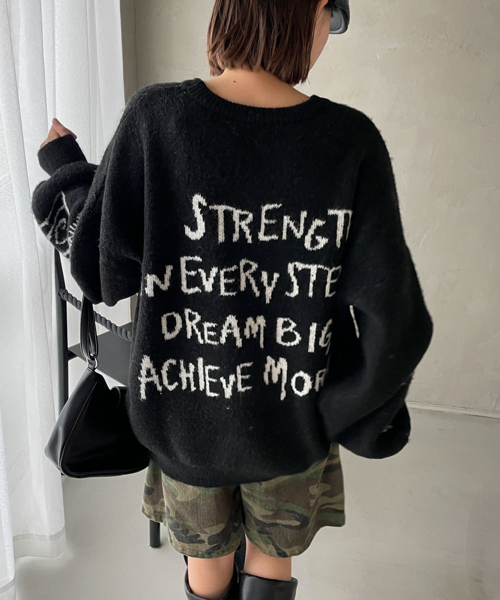 ブラック(落書き風ロゴ) 　モデル:155cm F着用