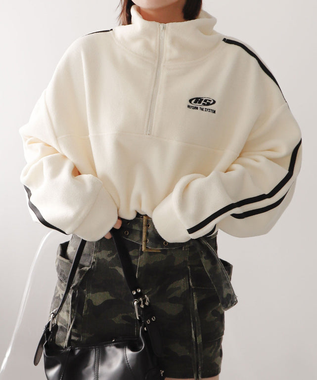 ホワイトアイボリー　モデル:155cm F着用